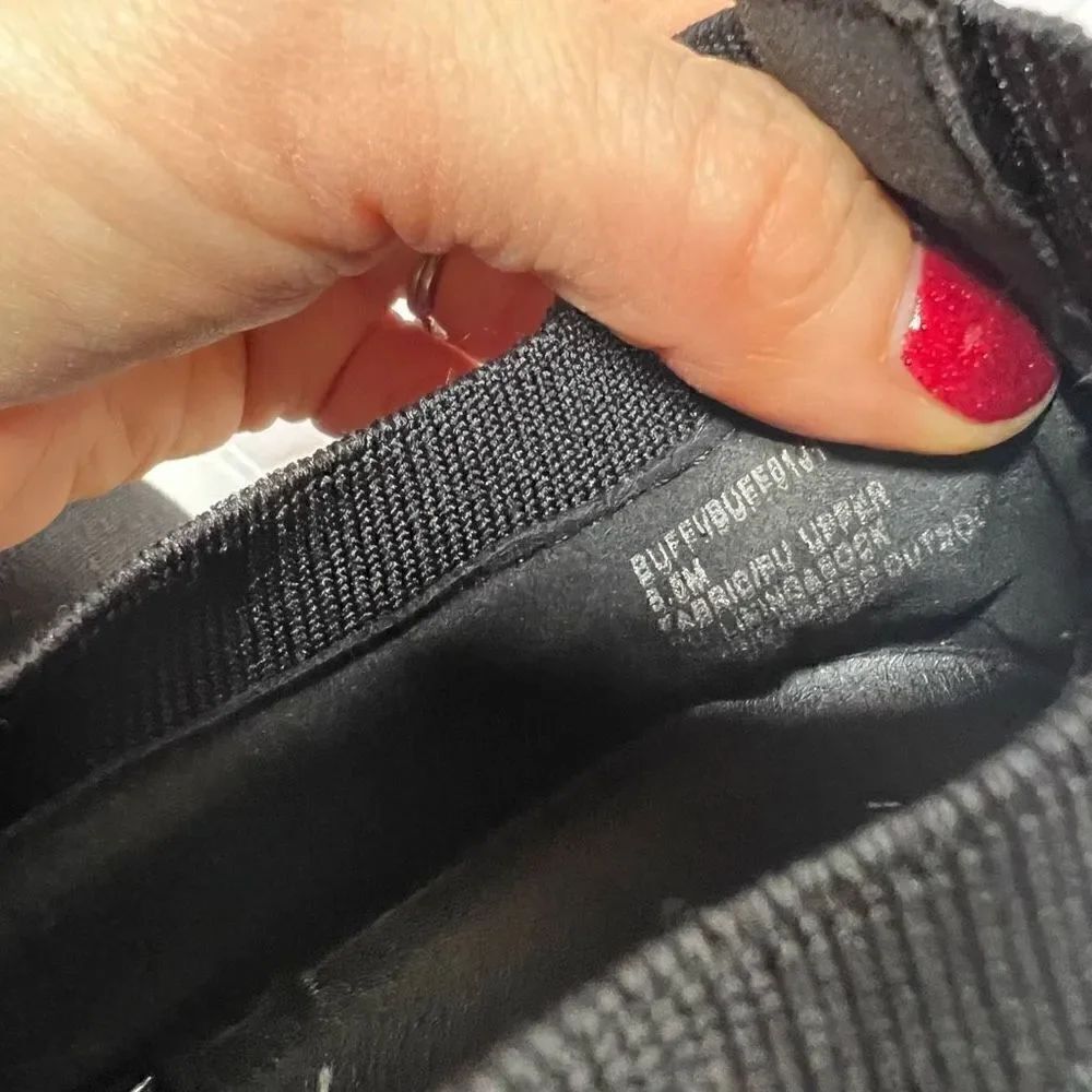 Madden Girl Black Buff Stretch Comfort Shoes - Picture 10 of 10